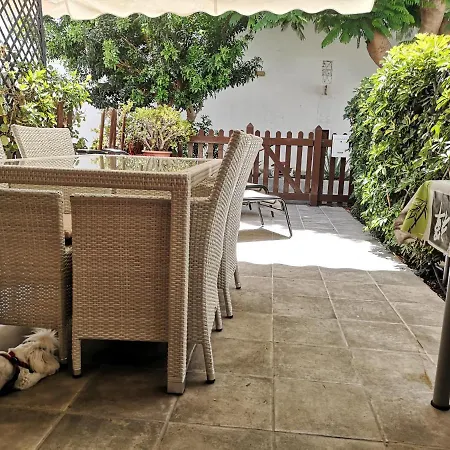 Semesterbostad Casa La Loba *